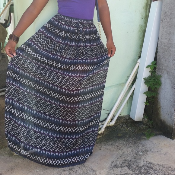 Sheer, Maxi Skirt w/ African Prints - Picture 4 of 4